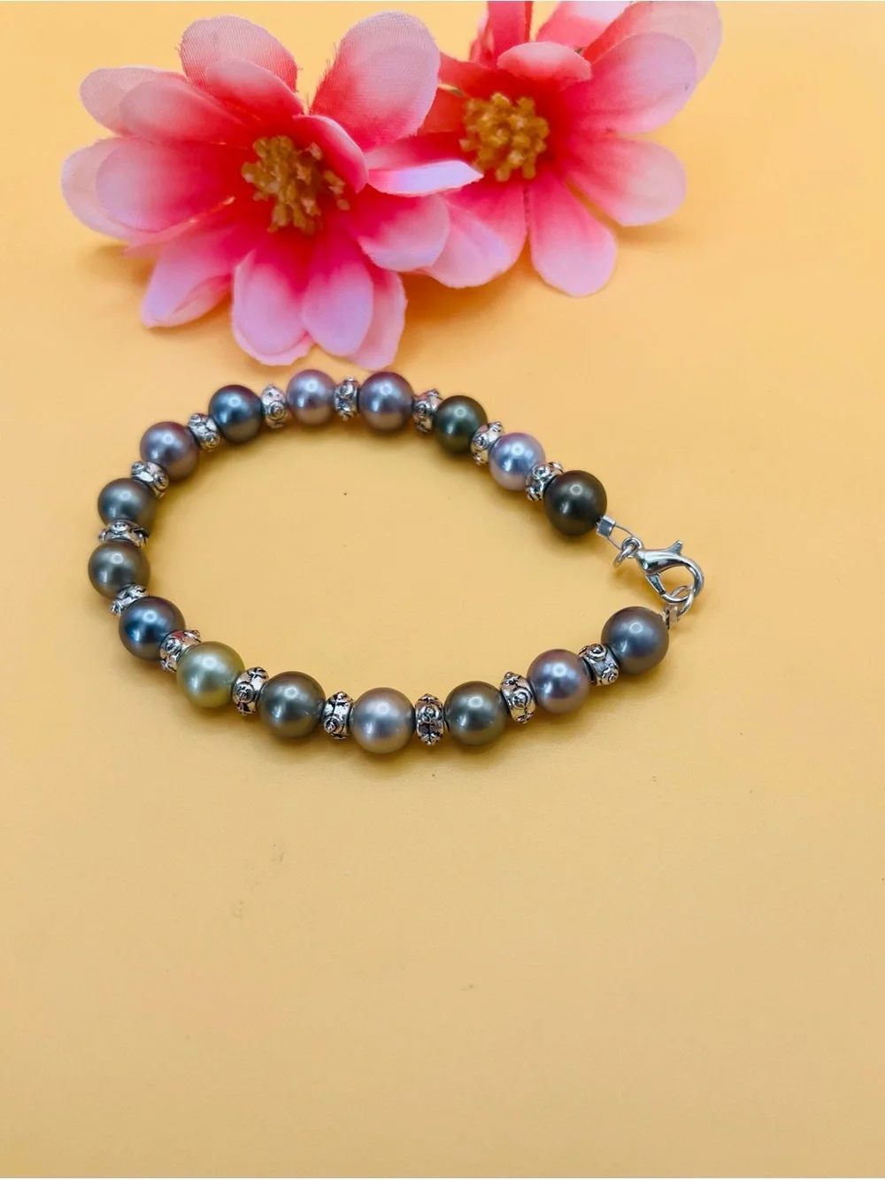 Elegant Multicolor Pearl Bracelet by